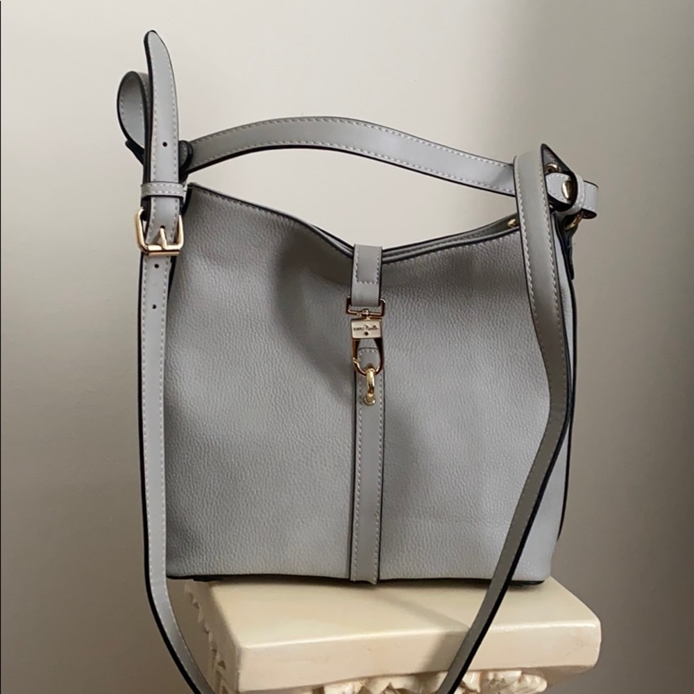 Simply Noelle crossbody/handbag purse